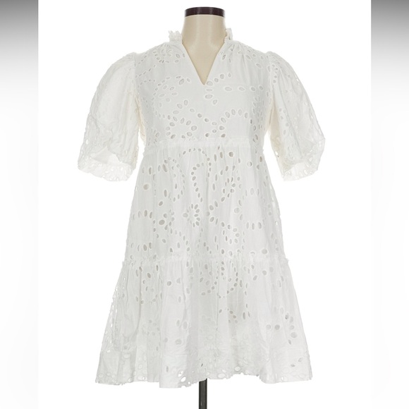 Tuckernuck White Eyelet Lace Ruffle Dress Sizes S - Picture 4 of 8